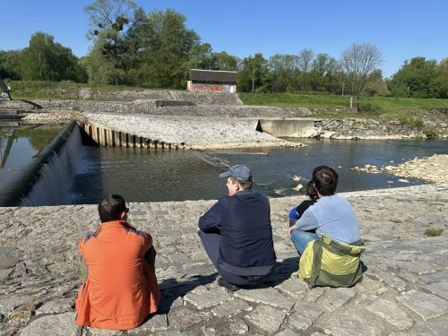 procházka ke splavu